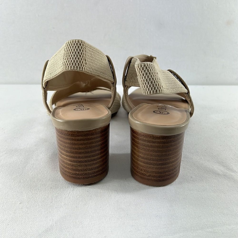 Bella Vita Jodi Stretch Sandals Natural size 10 M - Picture 6 of 8